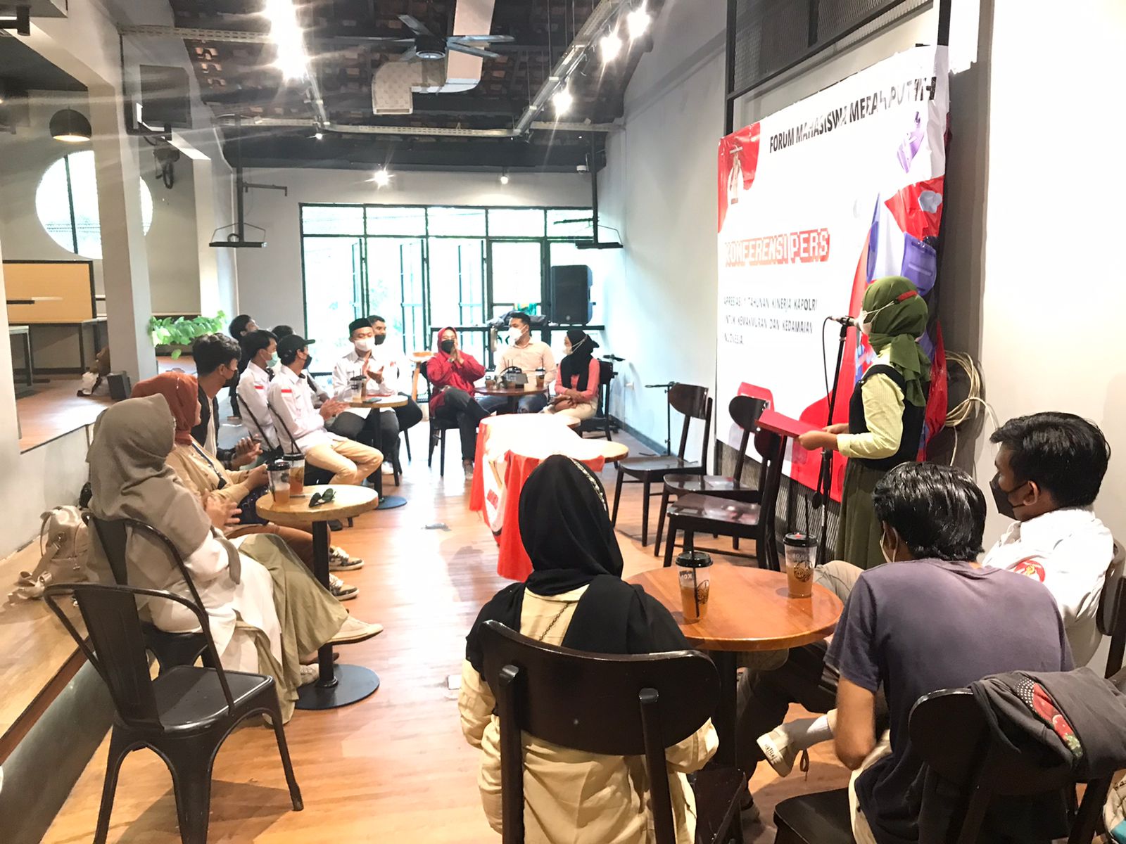 Mahasiswa Merah Putih