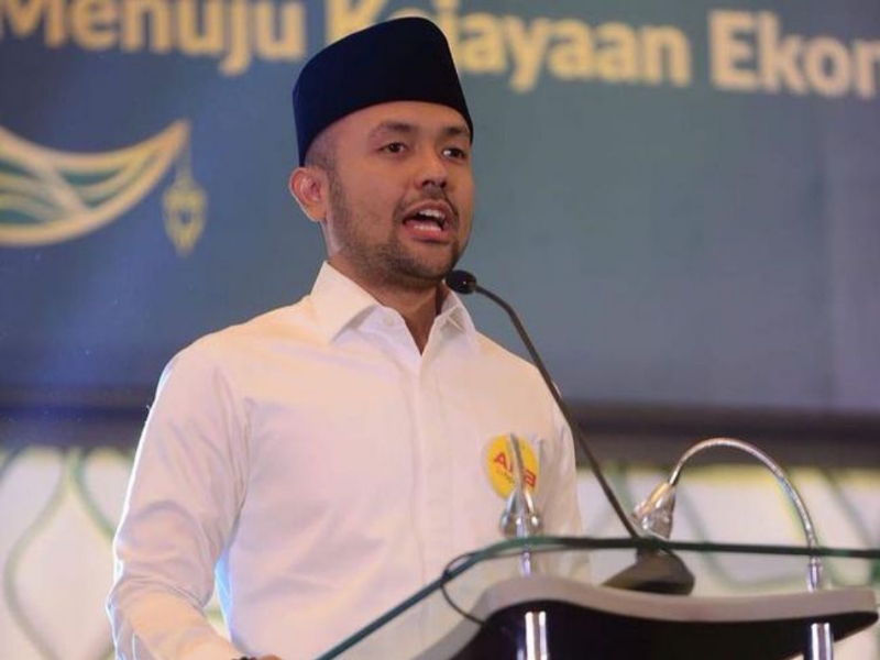 Akbar Himawan Buchari