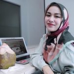 selebgram Medina Zein