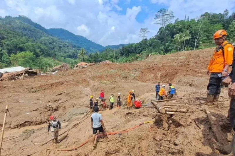 Bencana-longsor-terjadi-di-Bandung-Barat