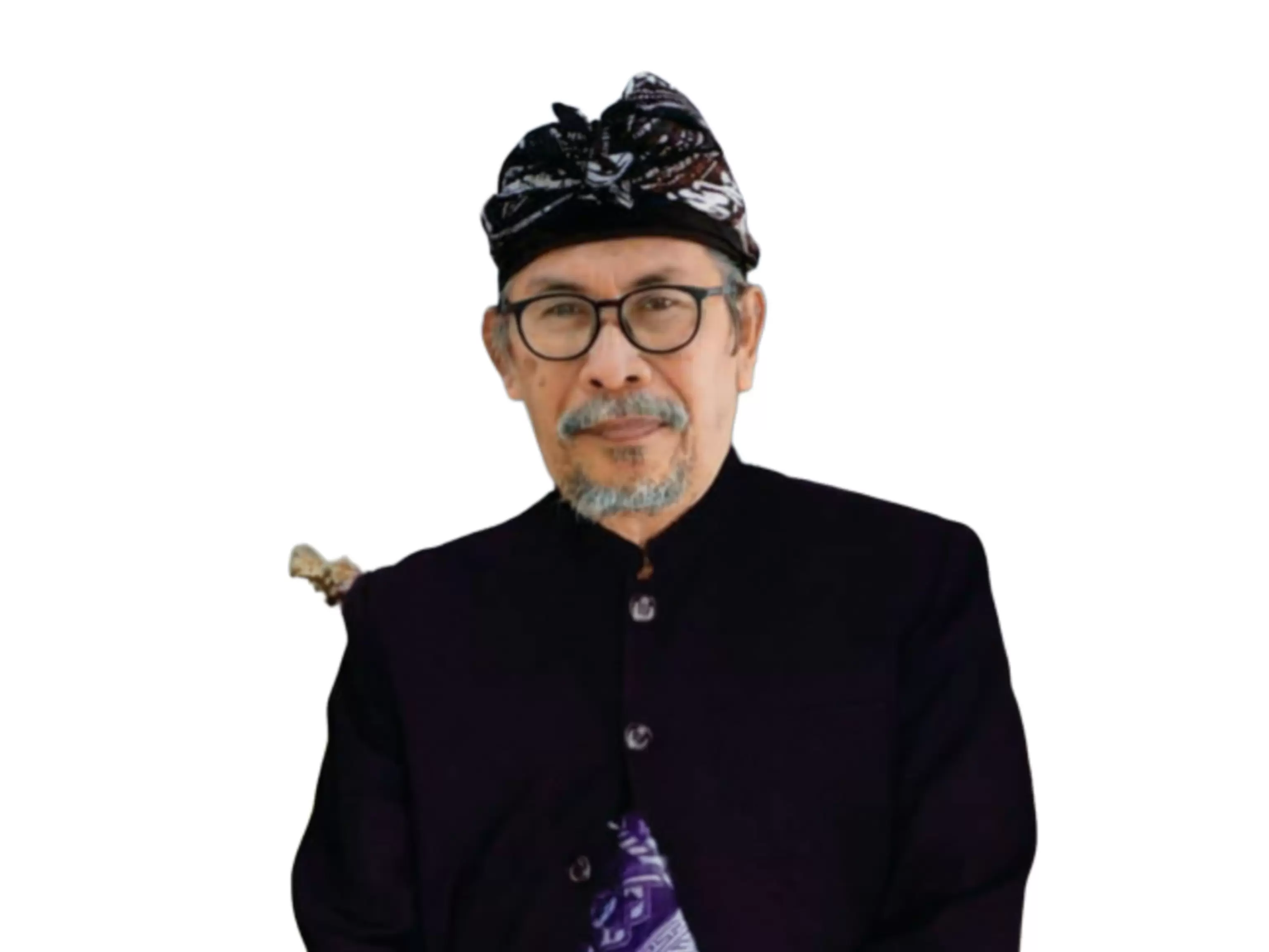 Pengerakse Agung Majelis Adat Sasak (MAS), Dr. H. Lalu Sajim Sastrawan, SH. (Foto: Aba Arif Kabar Baru)