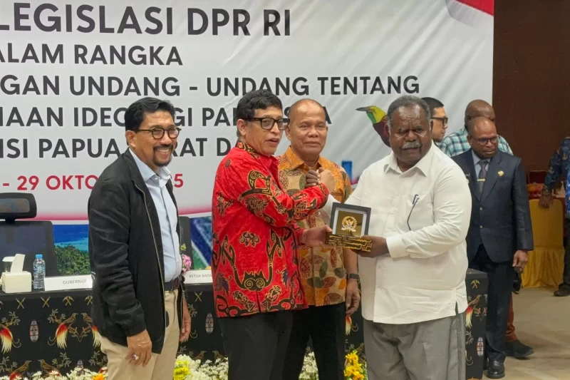 WhatsApp Image 2025-10-29 at 01.09.13