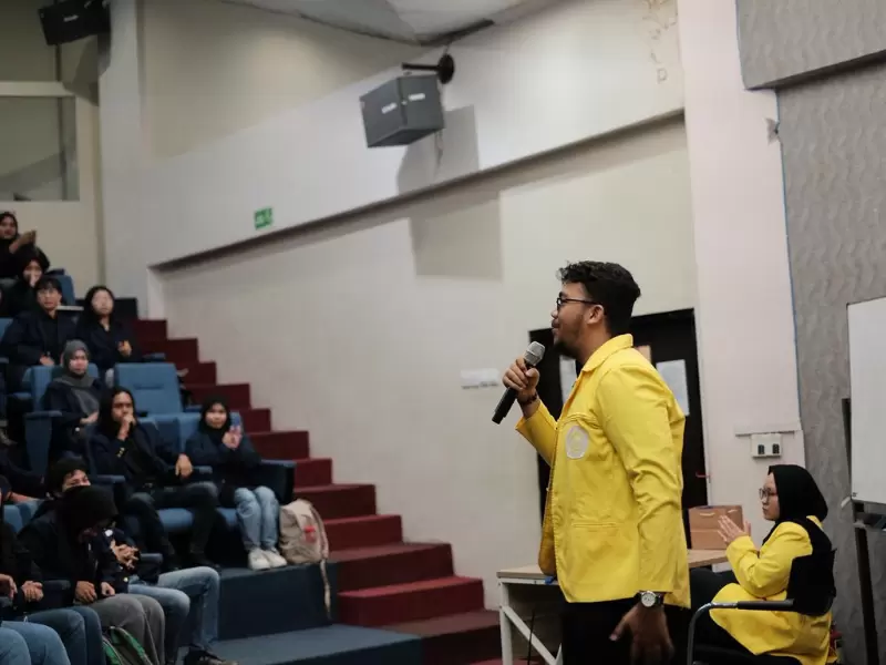 Desain tanpa judul - 2025-11-12T194940.098