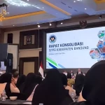 Anggota DPR RI, Cucun Ahmad Syamsurijal saat Rapat Konsolidasi SPPG Kabupaten Bandung (Dok. Tangkapan Layar, Rasyid)