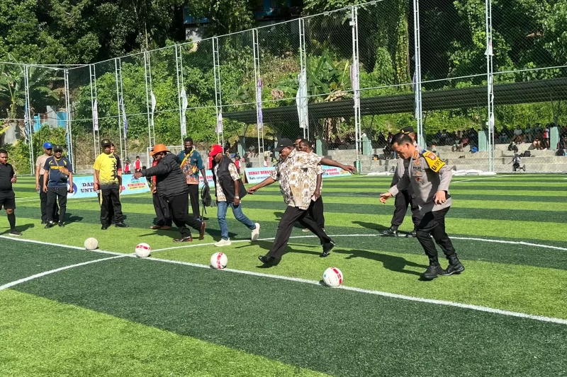 Kapolresta Sorong Kota Kombes Pol Amry Siahaan