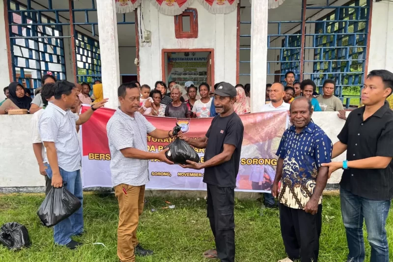 Polda PBD melaksanakan Bakti Sosial 2