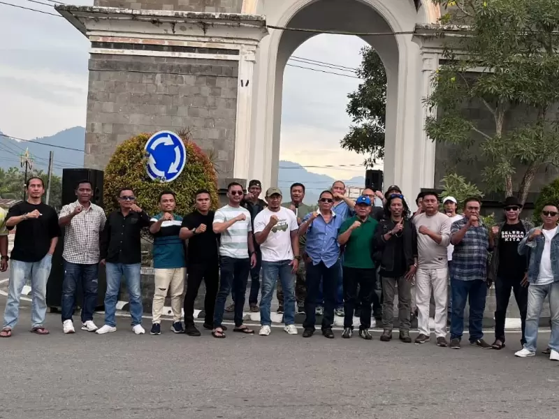 Salinan dari Desain Tanpa Judul_20251106_194230_0000