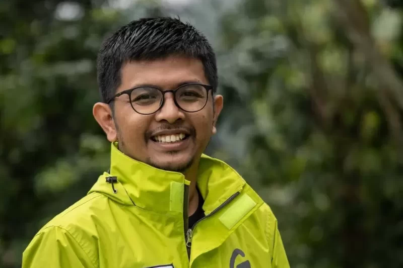 Desain tanpa judul - 2025-12-03T222923.627