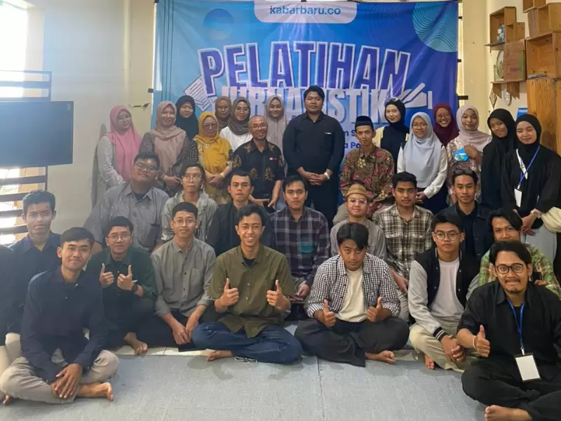 Desain tanpa judul - 2025-12-10T142013.997