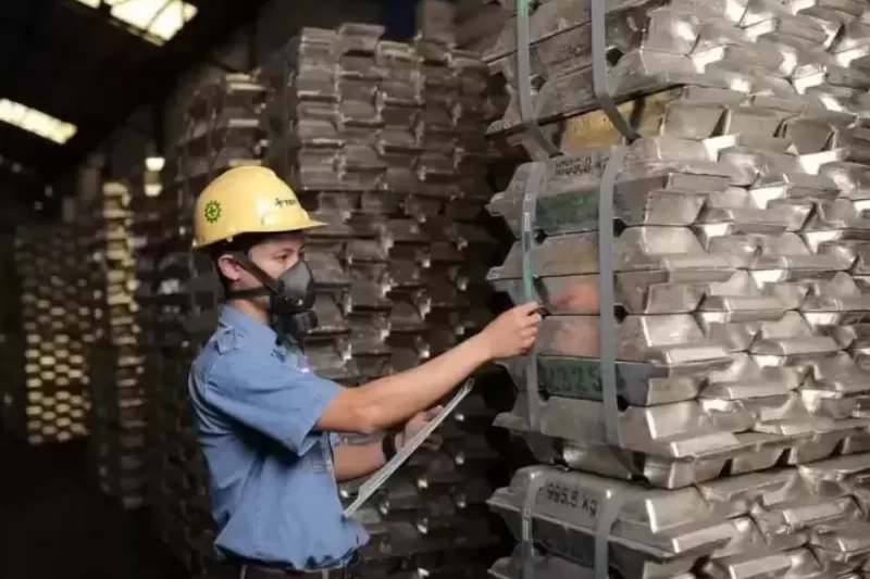 Desain tanpa judul - 2025-12-22T232510.998