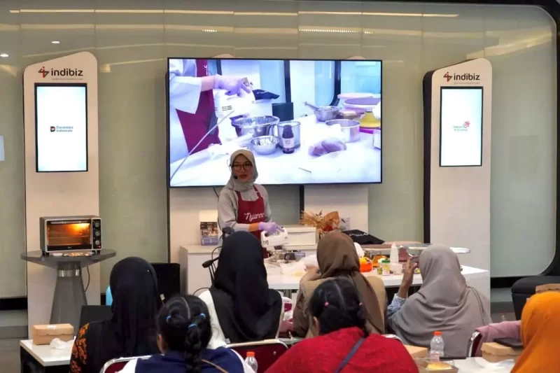 Jelang Hari Ibu, Indibiz KTI Gelar Baking Class Inspiratif