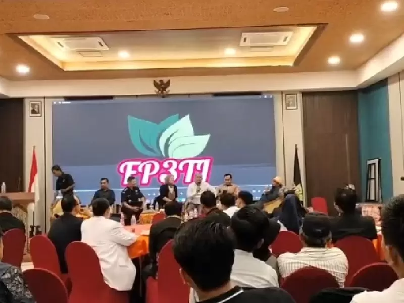 Screenshot_20251210-090841_WhatsApp_copy_800x600