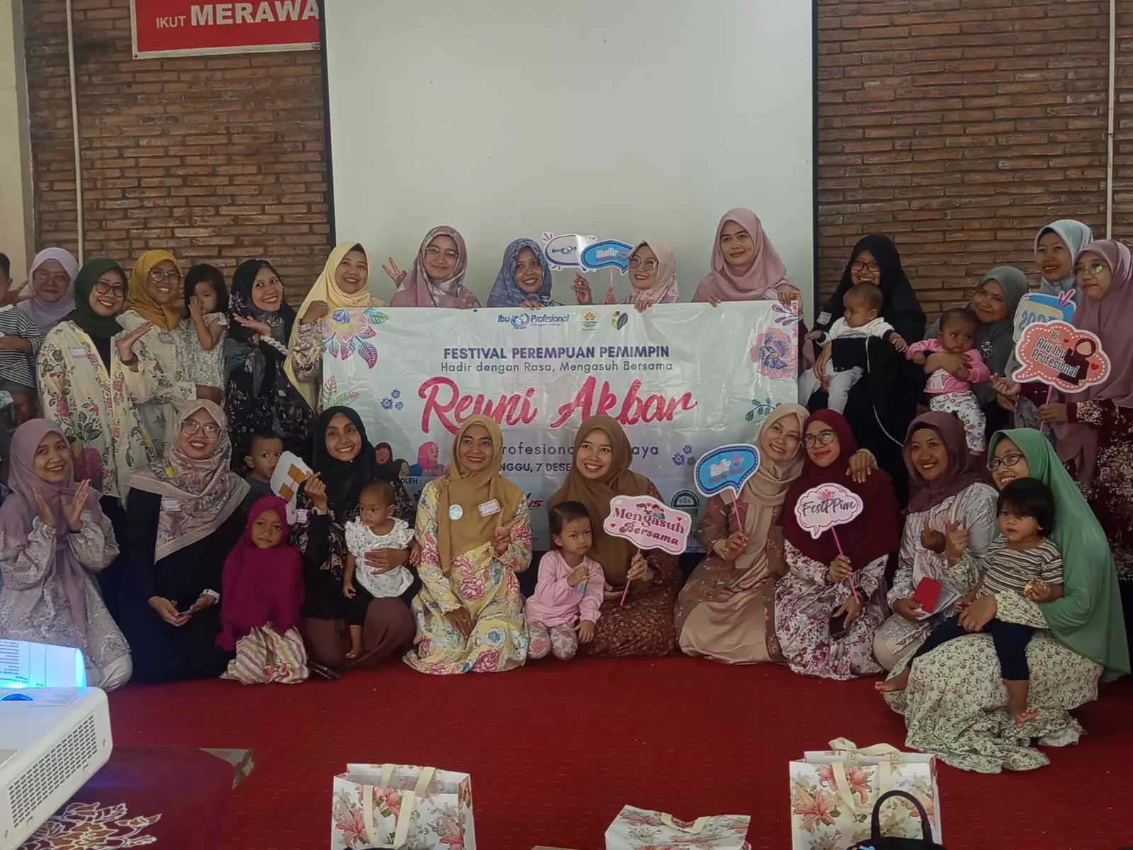 WhatsApp Image 2025-12-08 at 10.31.53