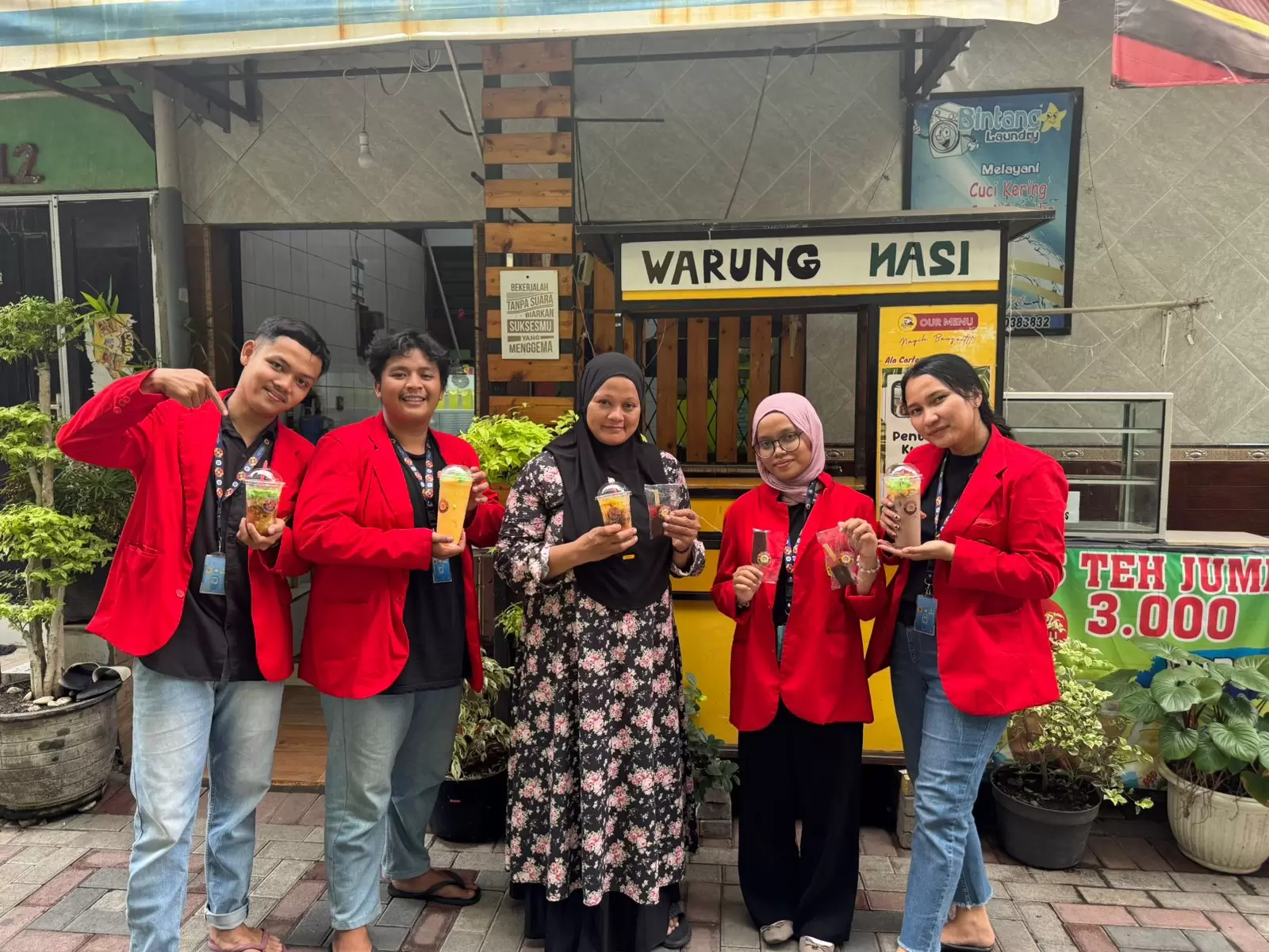 WhatsApp Image 2025-12-08 at 17.16.36 (1)