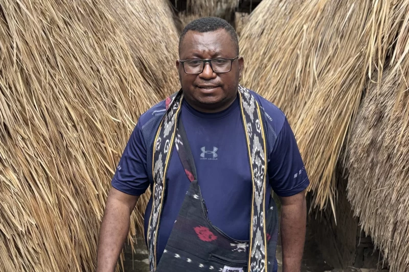 Agustinus R Kambuaya (ARK)