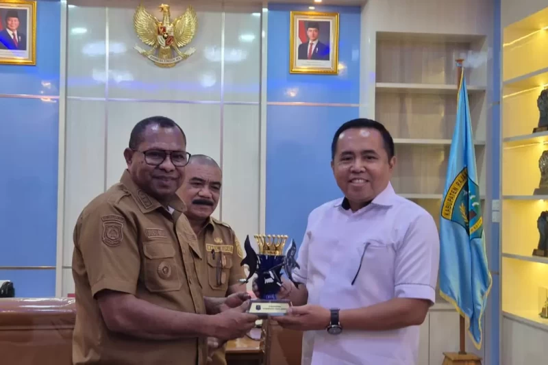 Kasatgaswil Papua Barat melaksanakan koordinasi strategis dengan Bupati Raja Ampat