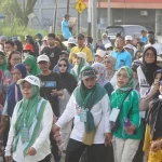 Ribuan Warga ikut meramaikan Jalan Sehat 100 tahun NU di Kabupaten Sorong