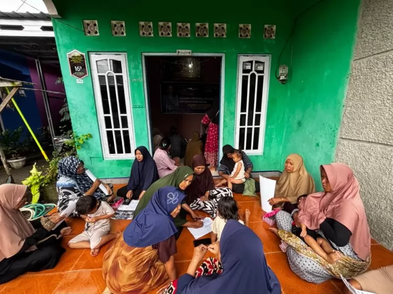 Tim Kawalan Andina Narang menggelar Sosialisasi, serap aspirasi dan Pembagian kacamata baca