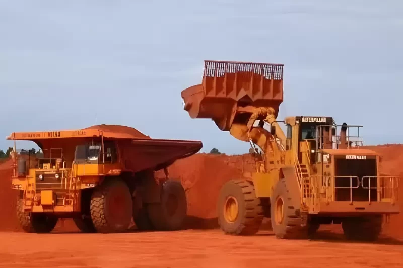 Ilustrasi Tambang Bauksit