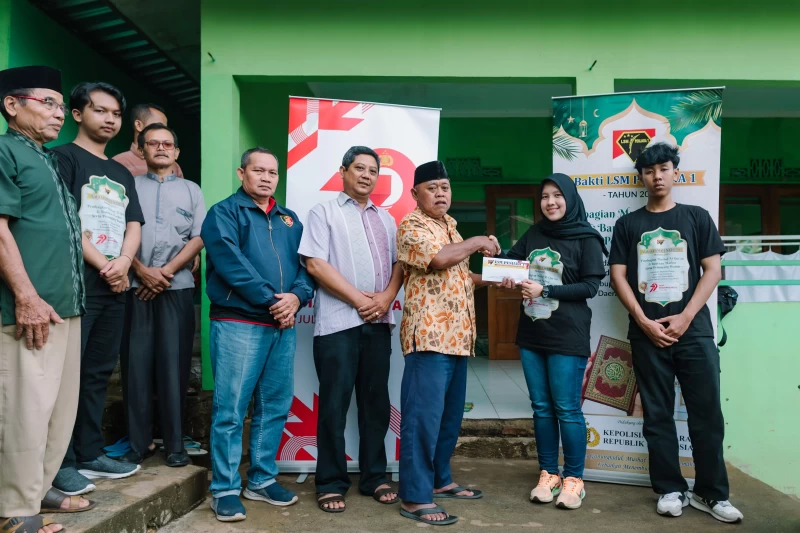 Foto Pertama (diatas).JPG