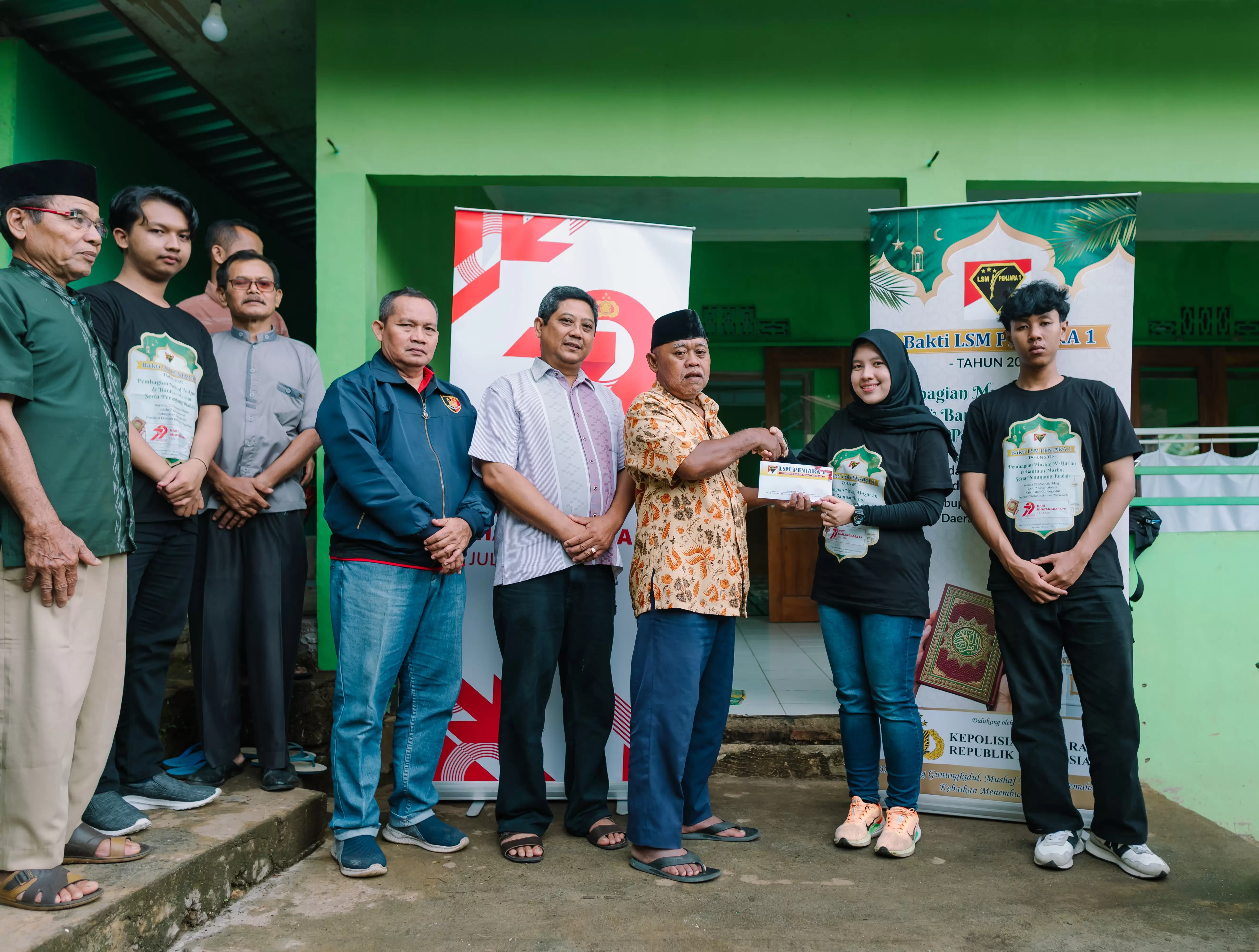 Foto Pertama (diatas).JPG