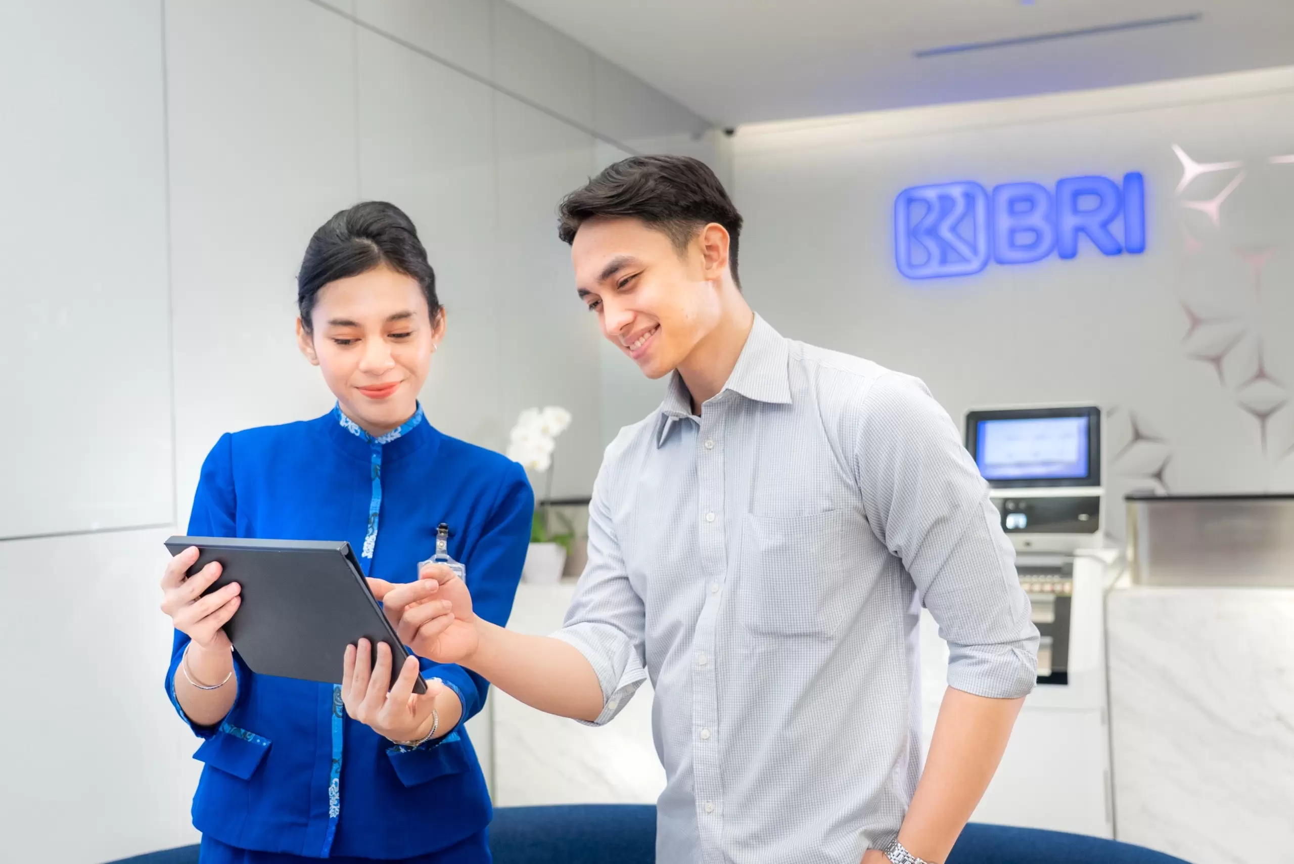 6bf42b53-31bf-498a-bc0c-f206d739ec9a