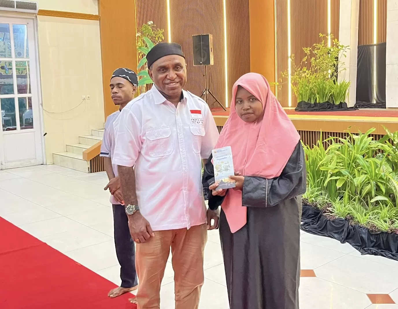 Ketua panitia Buka Puasa Bersama Viktor Solosa