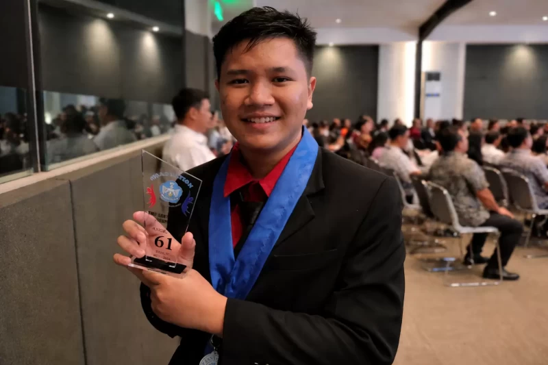 cc2cf2b3-4fff-4bce-972b-993e6a0f5b6a