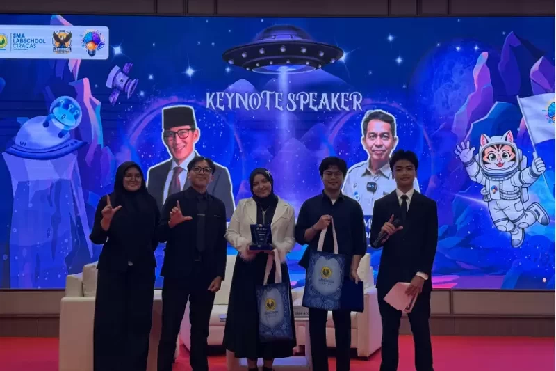 Desain tanpa judul - 2026-04-15T190447.412