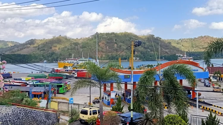 Pelabuhan Lembar