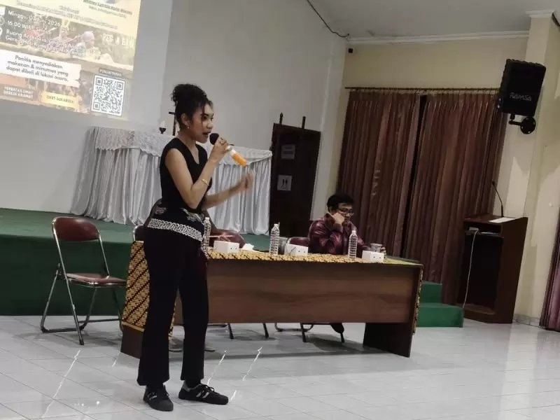 Whitney Wanma Ajak Publik Pahami Persoalan Tanah Adat Papua