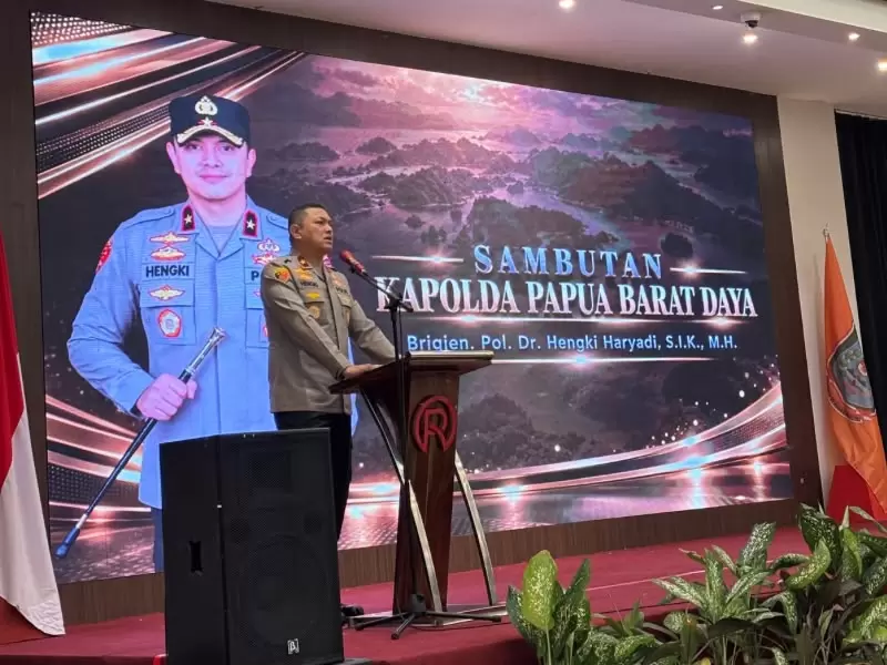 Kapolda Papua Barat Daya Brigjen Pol Dr Hengki Haryadi