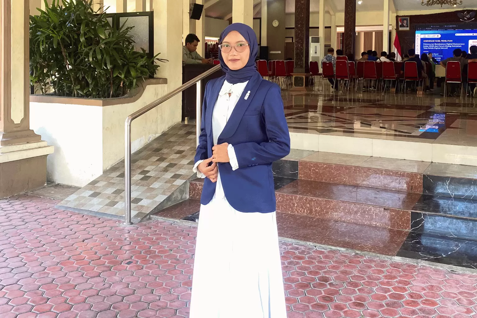 Penulis Fardati Nailulfari Santriwati dan Manager PT Hazarya Global Property